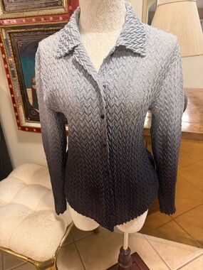 Komarov Ombre Gray to Black Textured Button-Up Blouse